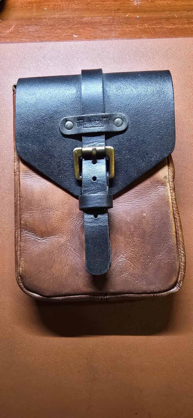 Tripmachine leather tank bag  - image 1