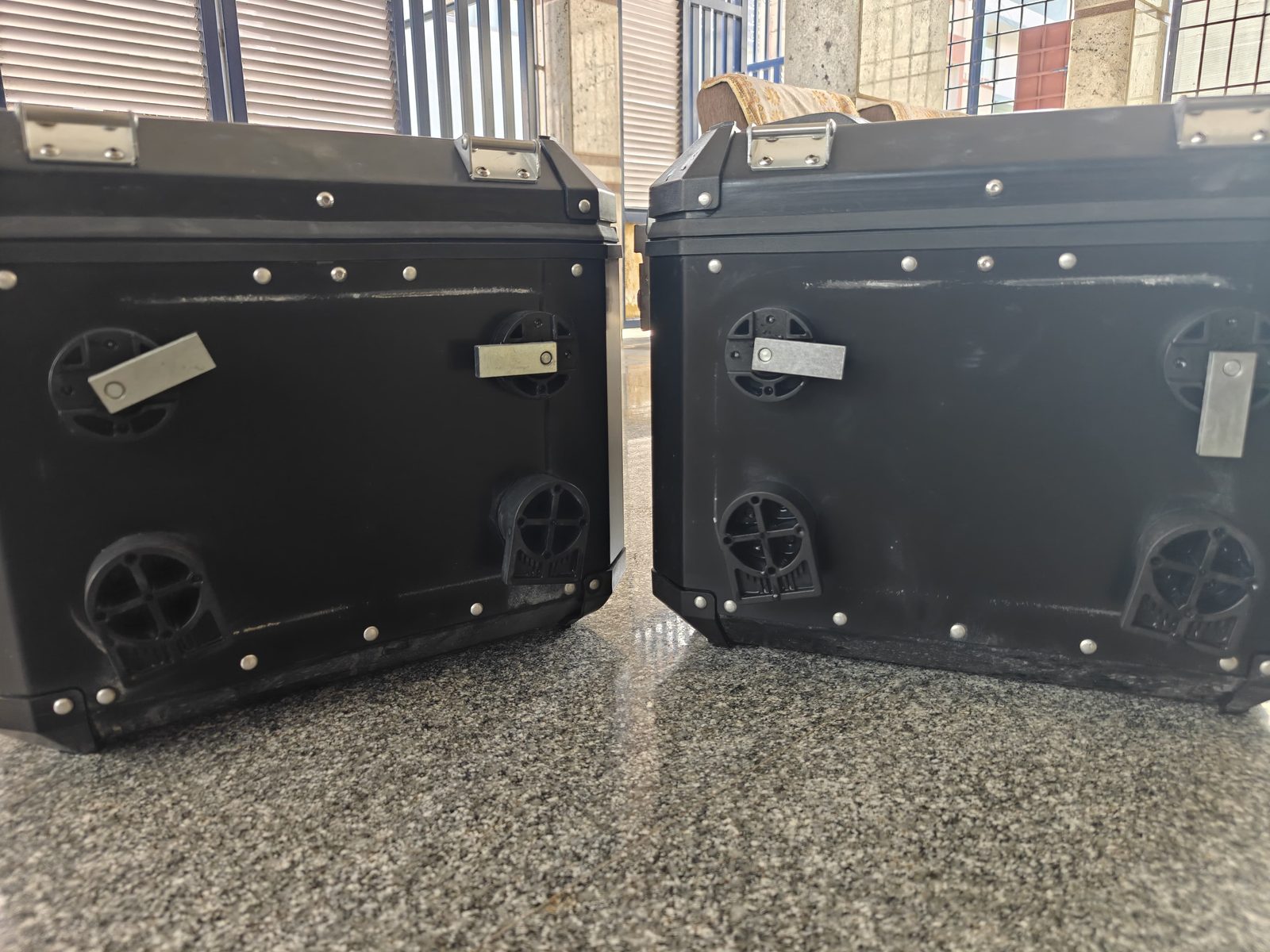 Royal Enfield panniers boxs 3