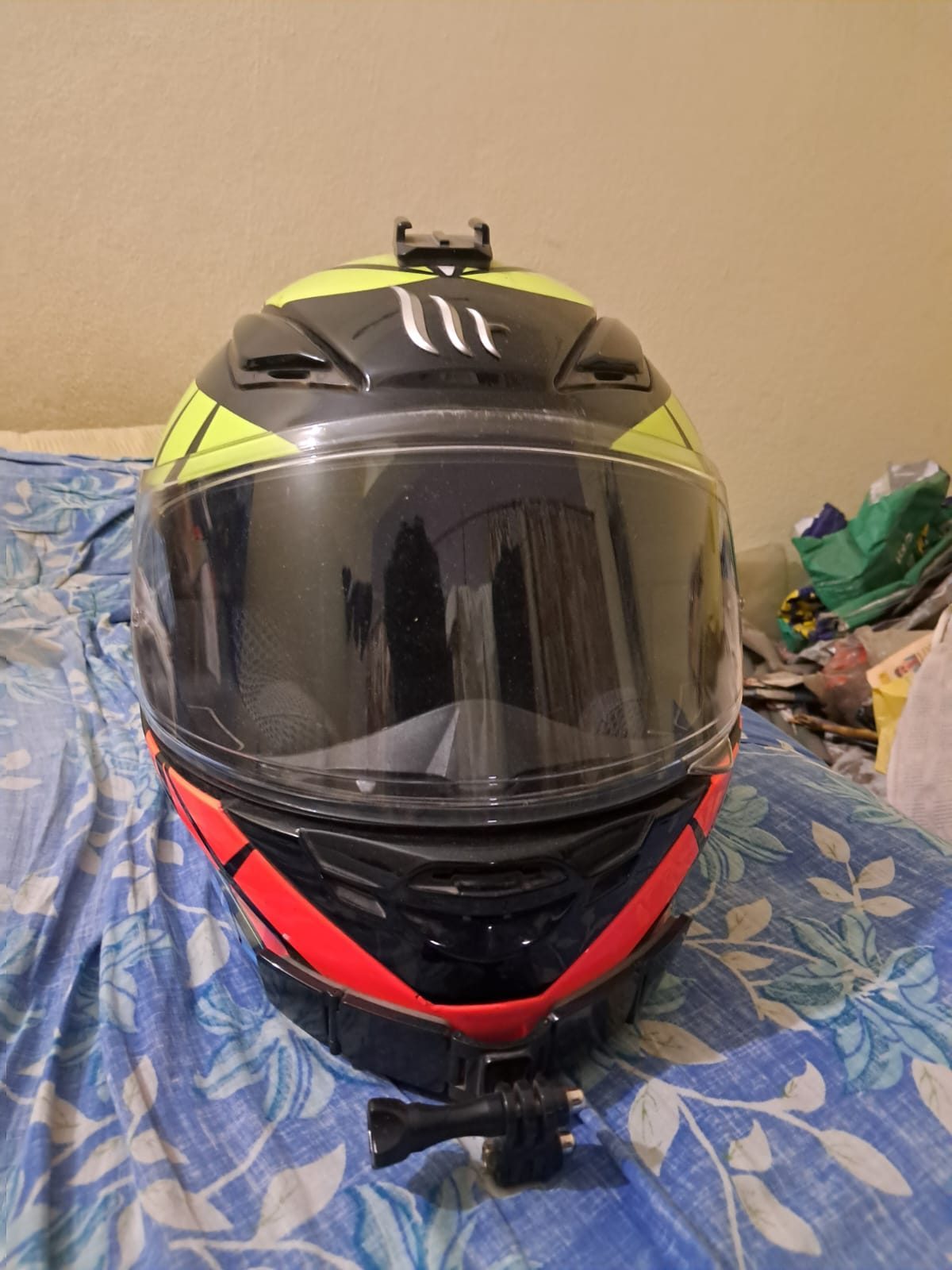 MT REVENGE speeding helmet with go pro mount  - image 1