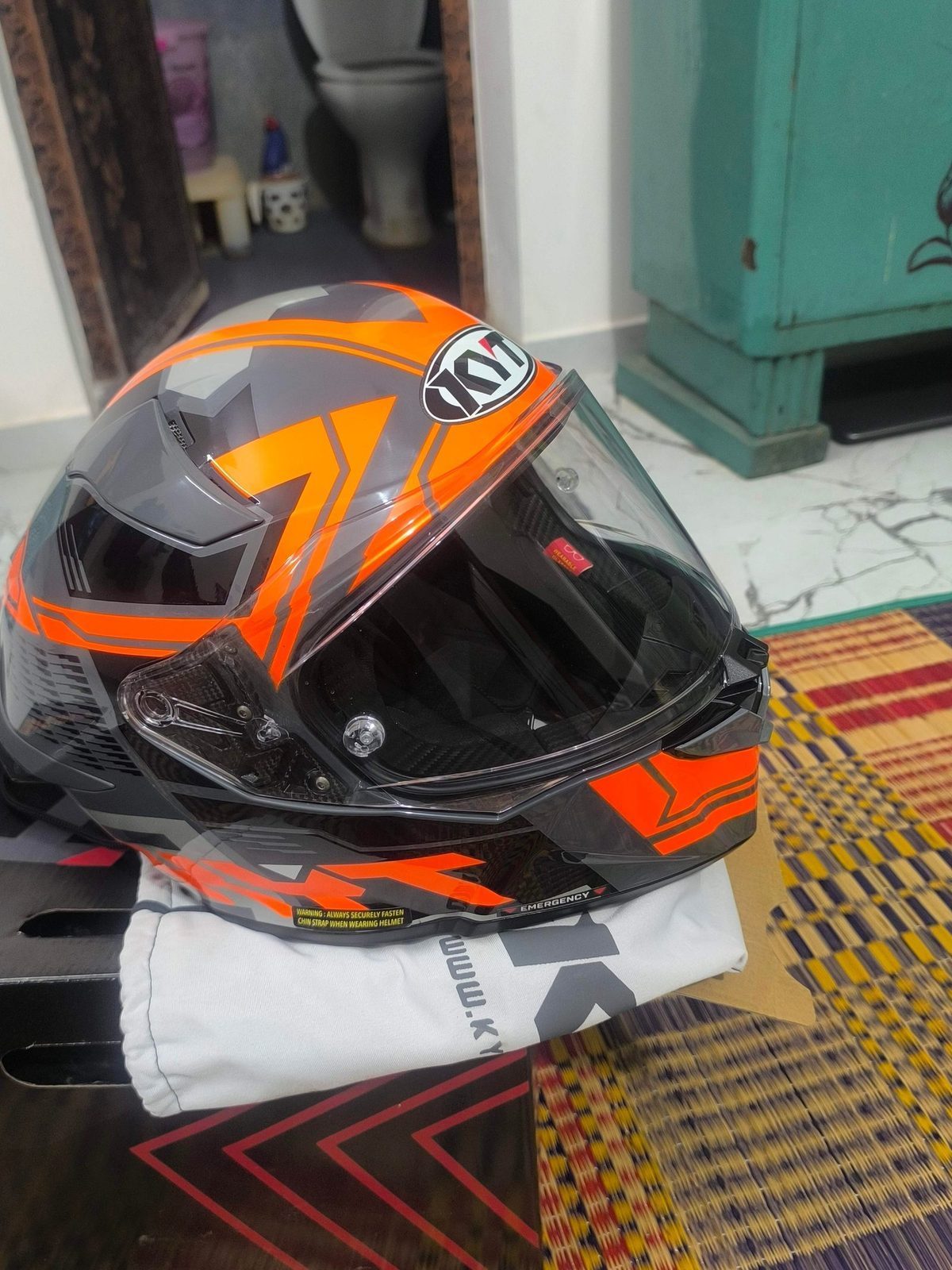 Kyt helmet  2