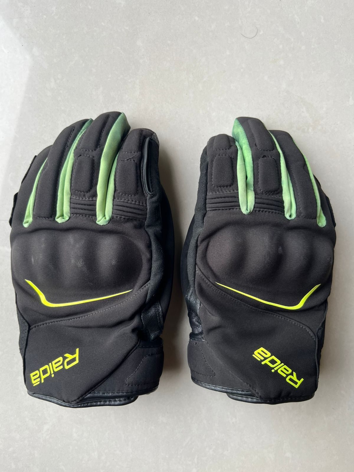 Raida winter riding gloves - image 1